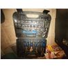 Image 8 : Tools & Fire Extinguisher B