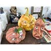 Image 1 : 3-Figural Decorator Pumpkins - 3 X $