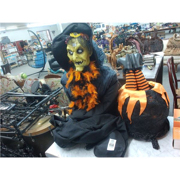 Witch/Cauldren Décor