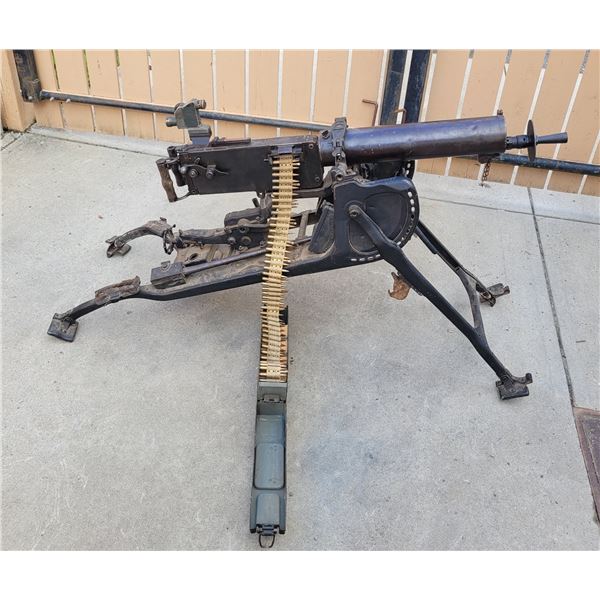 MG.08. DEACTIVATED German Machine Gun & Sled