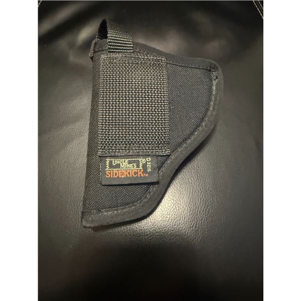 Uncle Mike’s SIDEKICK Black Nylon Pistol Holster – Size 0