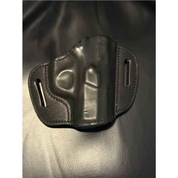 Black Leather Pancake-Style OWB Pistol Holster – Contoured Fit