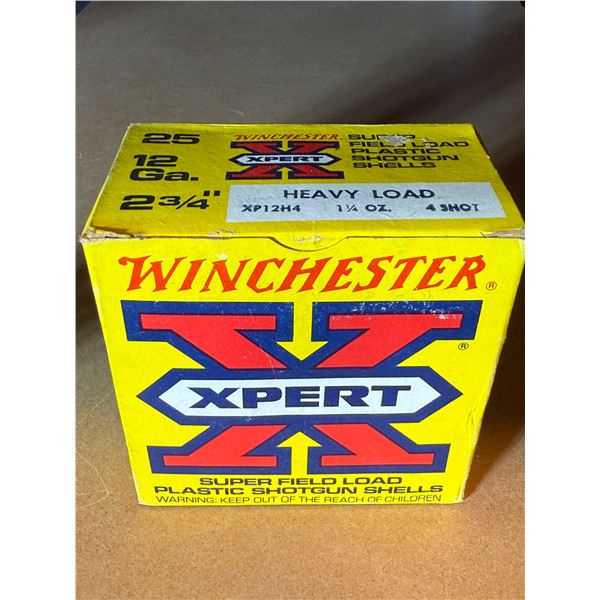 Winchester XPERT 12 Ga. 2 3/4" Super Field Load Plastic Shotgun Shells - Heavy Load