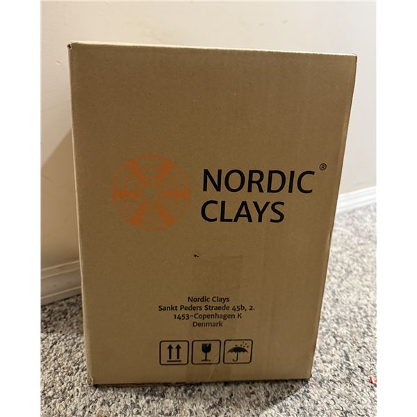 Nordic Bio-Clays + (Black) Clay Targets - Box of 200