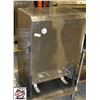 Image 2 : SILVER KING DOUBLE REFRIGERATED MILK DISPENSER