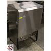 Image 2 : SILVER KING DOUBLE REFRIGERATED MILK DISPENSER
