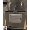 Image 1 : SCOTSMAN CO322SA-1D 356 LBS ICE MACHINE WITHOUT