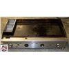 Image 1 : 48" VULCAN COUNTER TOP 4 BURNER NAT GAS GRIDDLE