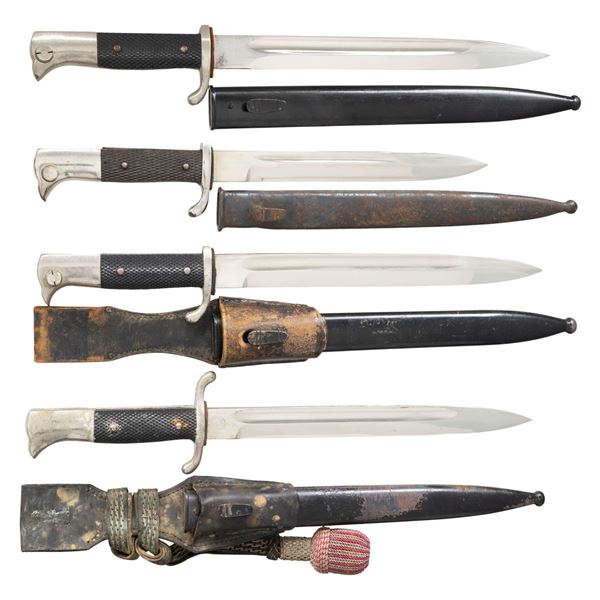 4 WWII GERMAN DRESS BAYONETS.