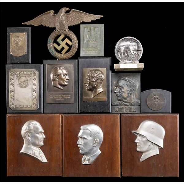 WWII GERMAN DECORATIVE WALL PLAQUES.