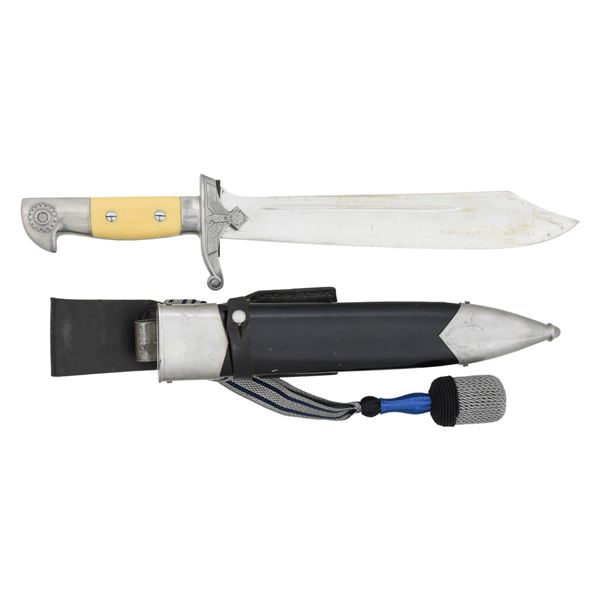 WWII STYLE GERMAN TENO SUBORDINATE HEWER.