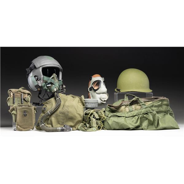 MIXED LOT OF USGI GEAR.