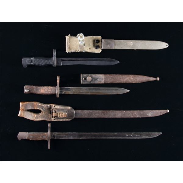 LOT OF 3 ASSORTED BAYONETS.
