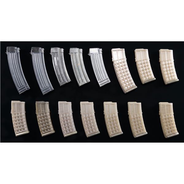 LOT OF ASSORTED GALIL & AUG MAGAZINES.