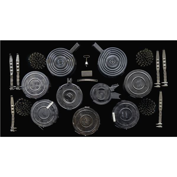 GROUPING OF DRUM MAGAZINES & ACCESSORIES.
