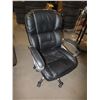 Image 1 : Black Office Chair