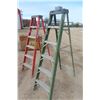 Image 2 : (2) 6 Foot Step Ladders Fiberglass & Aluminum