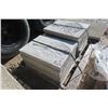 Image 2 : 11 Concrete Pads with Stamped Design - 19" x 25 1/2"