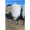 Image 1 : 110 Gallon Poly Tank on Metal Stand