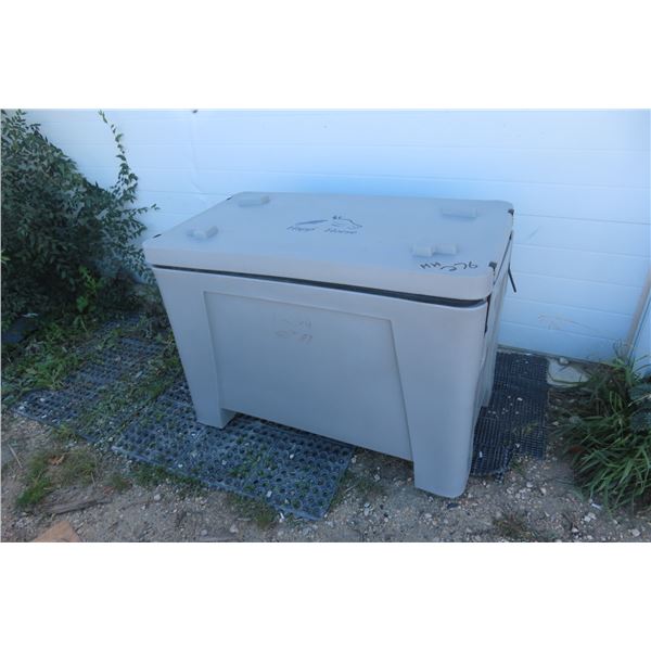 Happ Horse Hog Feed Steamer 30" x 42" x 24"