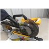 Image 2 : Dewalt 20 Volt Sliding Miter Saw Model DCS 361 7 1/4'' - No Battery