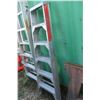 Image 3 : Aluminum Step Ladder , 2 Wood Saw Horses 