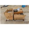 Image 1 : Pallet of Electrical: Light Fixtures, Bulbs 