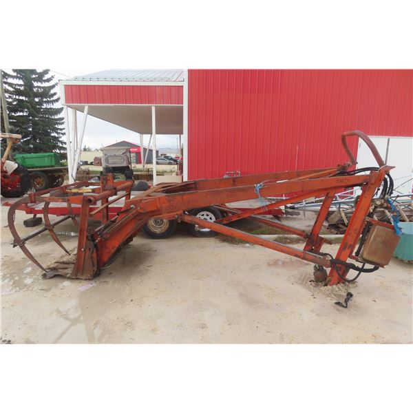 Farmhand F11 Front End Loader wuth Grapple & Pump 