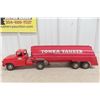 Image 1 : 1960s Tonka Tanker (Metal) Truck and (Plastic) Trailer
