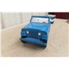 Image 4 : Late 60s/Early 70s Tonka Metal Jeep Jeepster with Plastic Boat 
