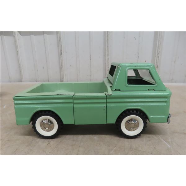 1960s Structo Metal Ramp Side Pickup Truck 10 1/2'' 
