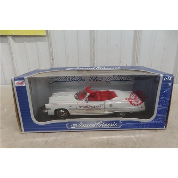 Anson 1:18 Scale Diecast 1973 Cadillac Eldorado Pace Car in