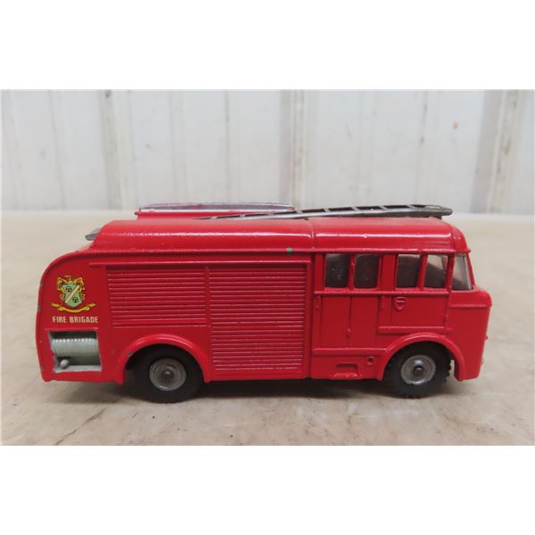 Dinky Fire Engine #259 4 1/2'' Long 