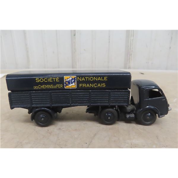 Dinky SNCF Truck and Trailer 6'' Long 