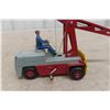 Image 6 : Dinky Grue Salev Crane (Machine) 3 1/3'' (Boom) 4'' 