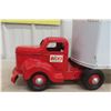 Image 2 : 1950s Minnitoy Bicks Pickle Truck and Trailer Pressed Metal by 