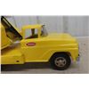 Image 3 : Mid-1960s Tonka Mobile Clam Pressed Metal Truck (Truck)