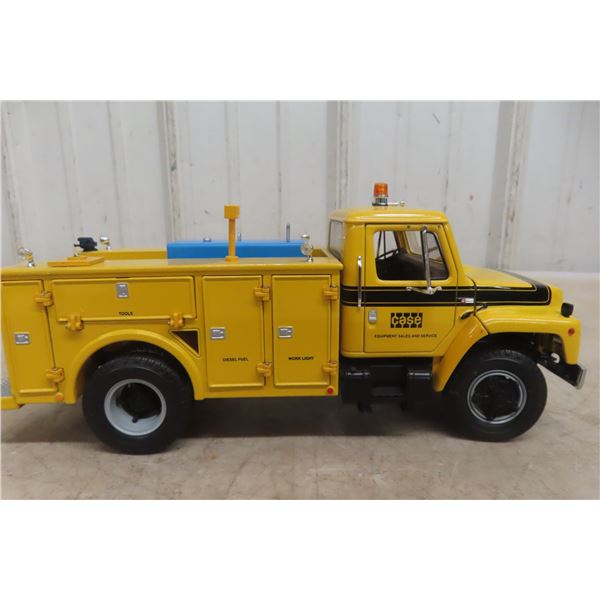 International Case Equipment Service Diecast, First Gear  