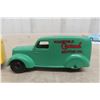 Image 2 : 2 Dinky Delivery Vehicles 3'' Each 