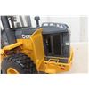 Image 9 : Ertl John Deere 544J Diecast Wheel Loader 18'' Long, Precision