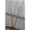 Image 17 : Vintage Wood Sculptured Fishing Boat Display 31'' 