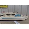 Image 9 : Jetco Cabin Cruiser Wood Model Kit Boat with Battery  
