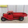 Image 6 : 1950s Tri-ang Model Tipper Dump Truck, Pressed Metal 19'' 