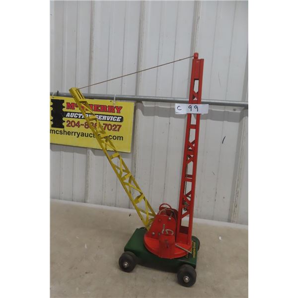 1940s Buddy L Mobile Construction Derrick Pressed Metal
