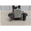 Image 5 : 1930s Metal Craft Delivery Truck Pressed Metal 11'' Long 