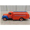 Image 5 : First Gear Diecast 1951 Ford F6 Fuel Tanker Truck in Gulf 
