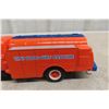 Image 7 : First Gear Diecast 1951 Ford F6 Fuel Tanker Truck in Gulf 