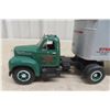 Image 2 : First Gear Diecast 60B Mack Semi Truck and Freight Trailer 