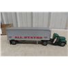 Image 5 : First Gear Diecast 60B Mack Semi Truck and Freight Trailer 