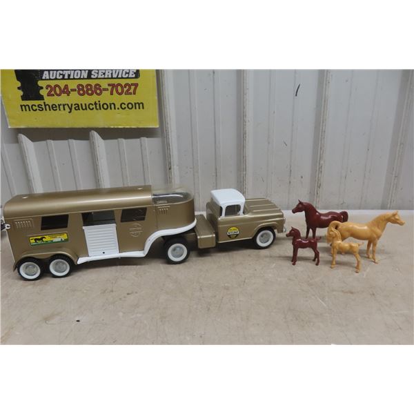 1960s Nylint #6300 Thoroughbred Farms Pressed Metal Truck 
